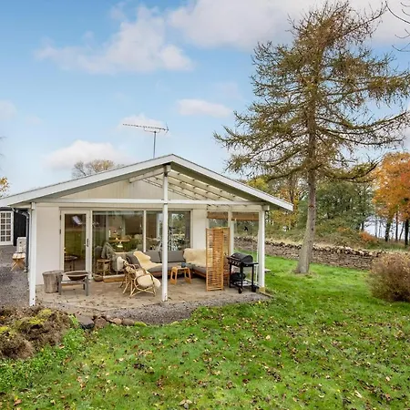 Feriehus 3 Bedroom Beautiful In *