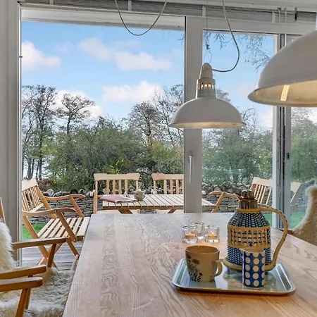 3 Bedroom Beautiful In Gudhjem