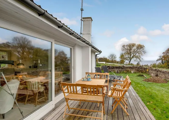 3 Bedroom Beautiful In *